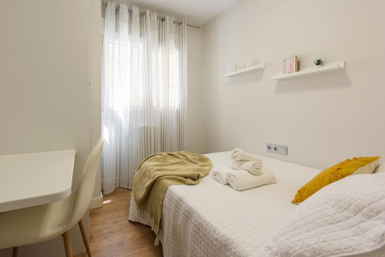 Apartamento Centrico Parking Aire Acondicionado Y Wifi 格拉纳达 外观 照片
